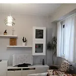 Апартаменты Bright & Cozy Center