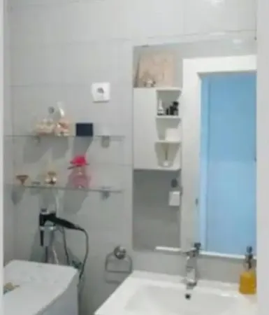 Bright & Cozy Center *